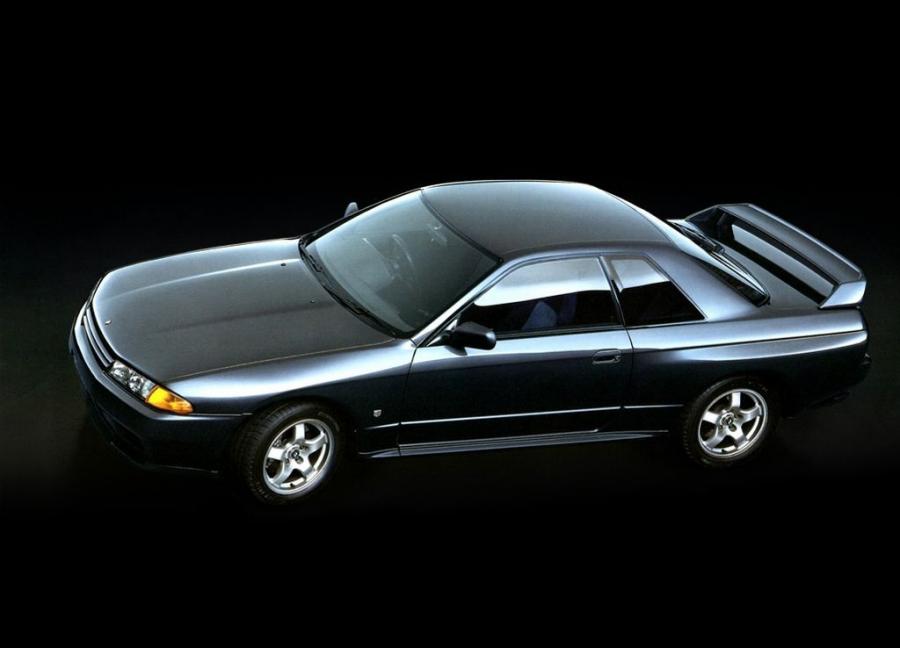  Nissan Skyline GT-R 1989 года  (фото 8 из 10)